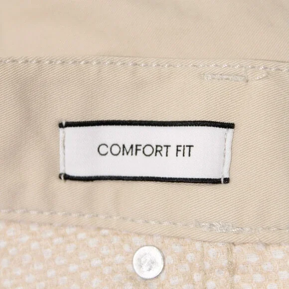Hiltl NWT 5 Pocket Jean Cut Casual Pants Size 42 x 34 Noah In Beige Cotton Blend